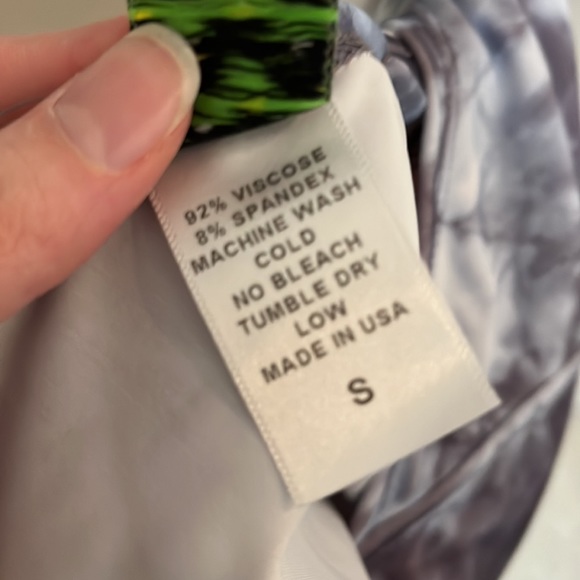 Kortni jeane tie-dye water swimsuit - Picture 3 of 8